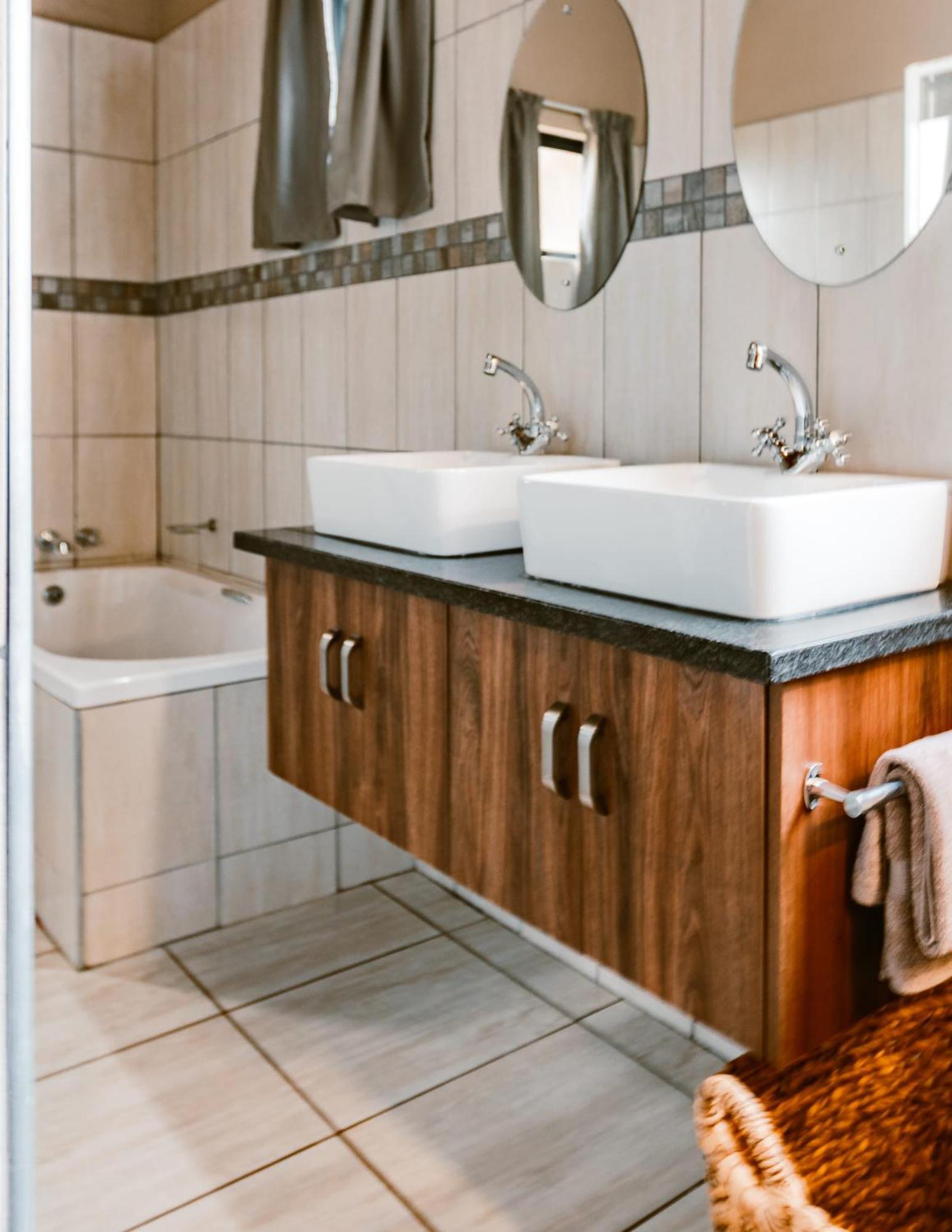 Umkhaya Lodge Mkuze Bagian luar foto