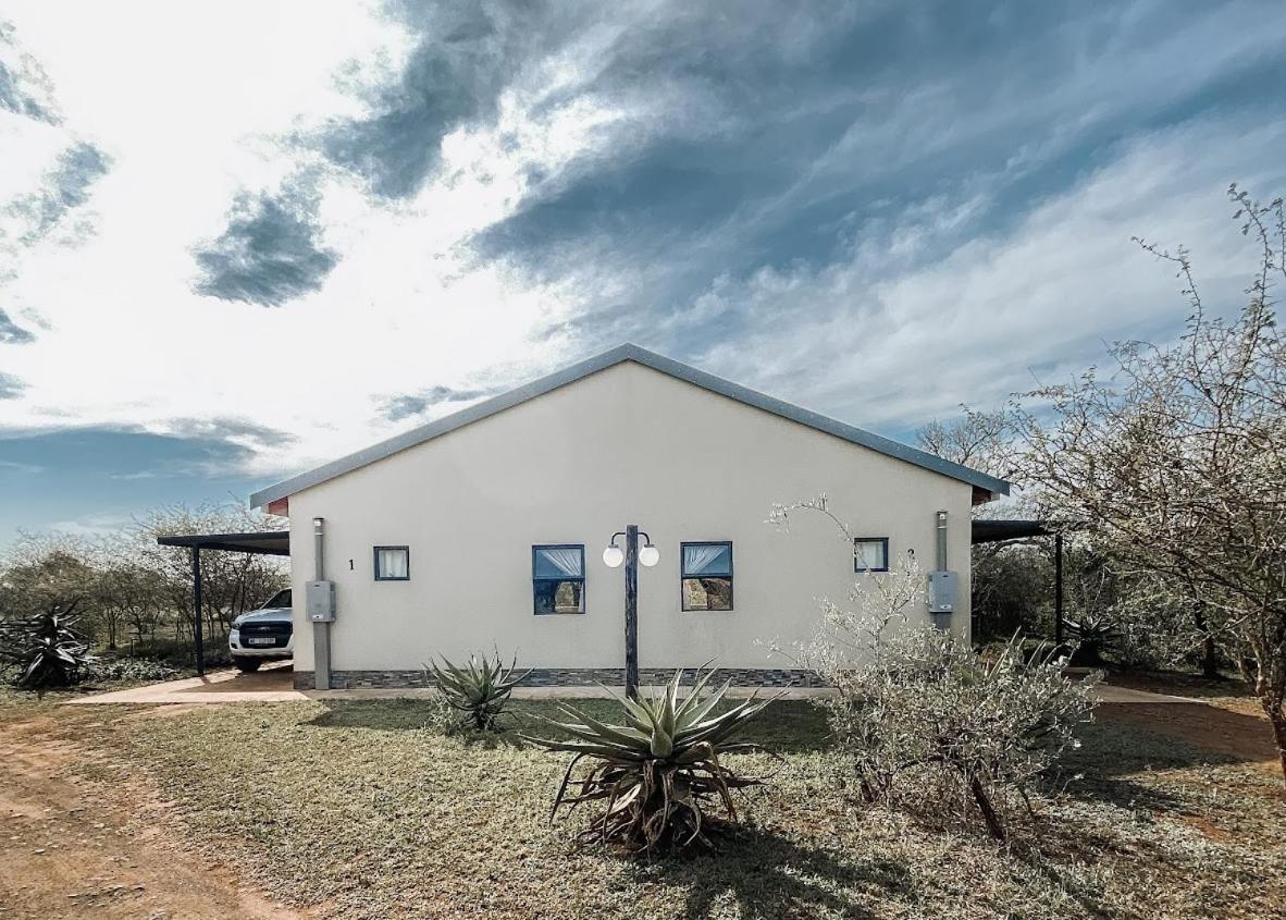 Umkhaya Lodge Mkuze Bagian luar foto